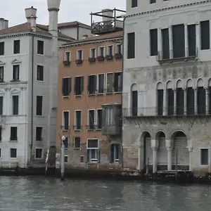 Leon Bianco On The Grand Canal *** Βενετία