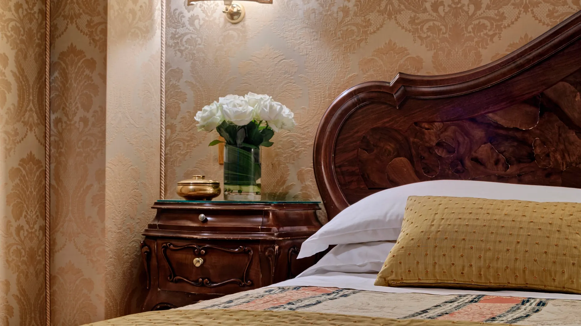Antica Locanda Al Gambero Venice Hotel