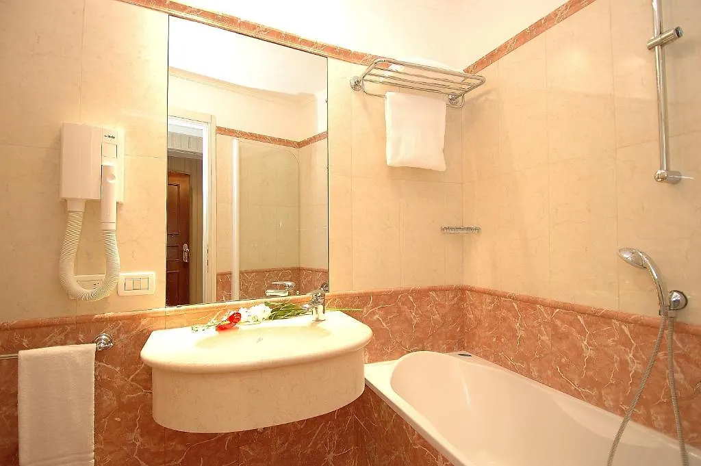 Antica Locanda Al Gambero Venice Hotel